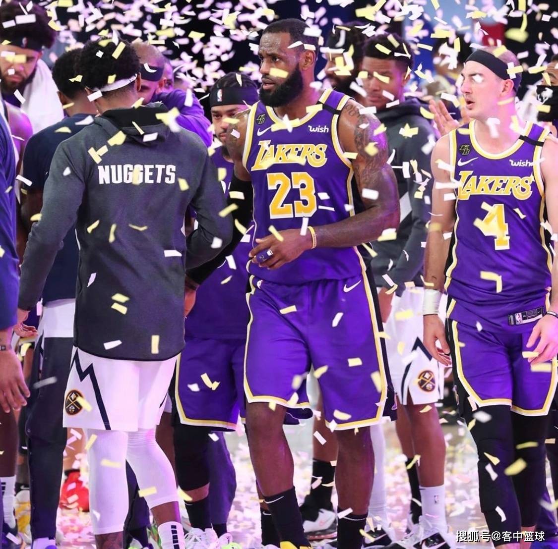 28圈竞猜-包含詹姆斯连续三场比赛得分超过挺进下一轮，瑞士队挑战极限！的词条