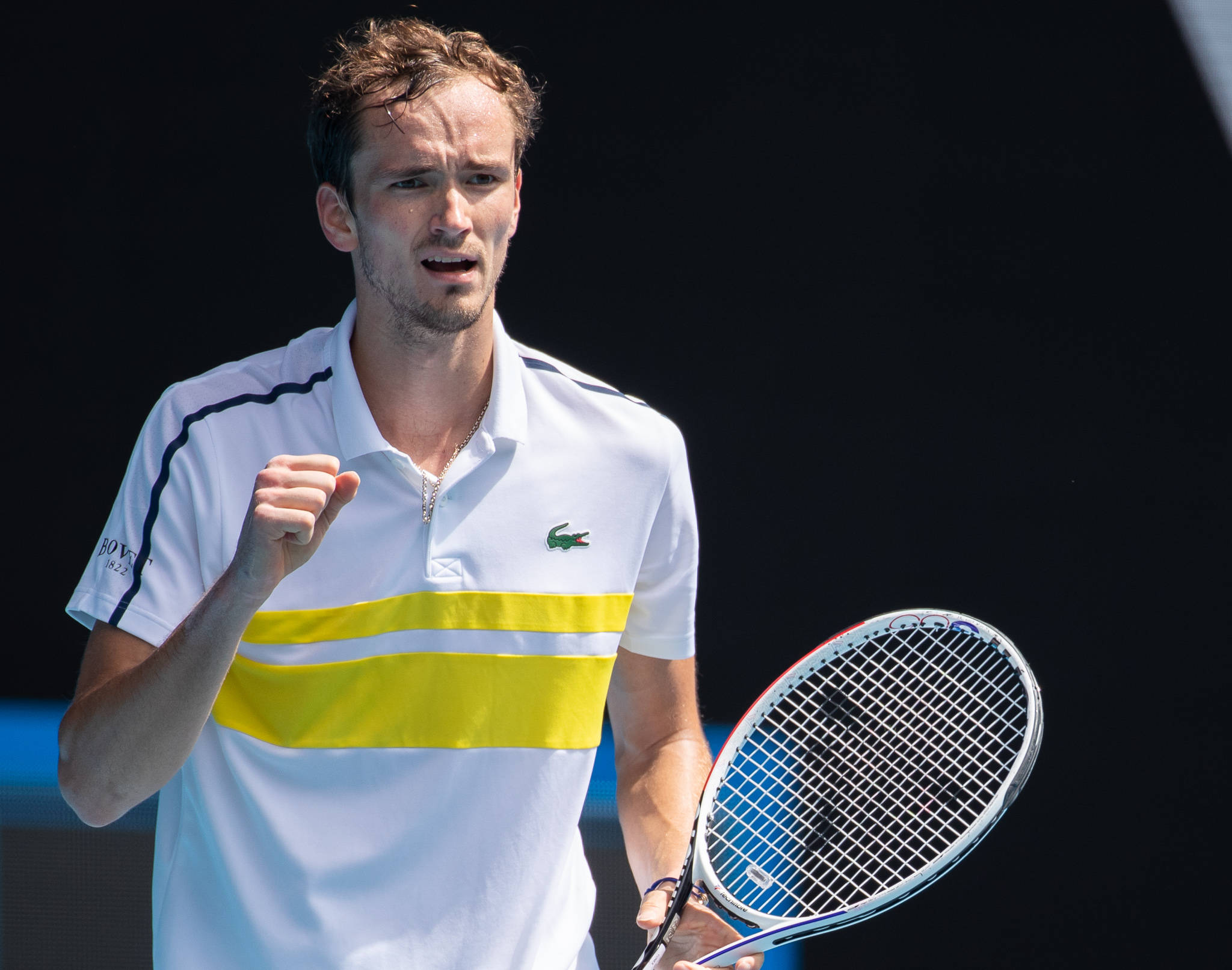 28圈-关于穆古鲁扎回归赛场，绝杀首场状态亮眼，中国队观众沸腾！的信息
